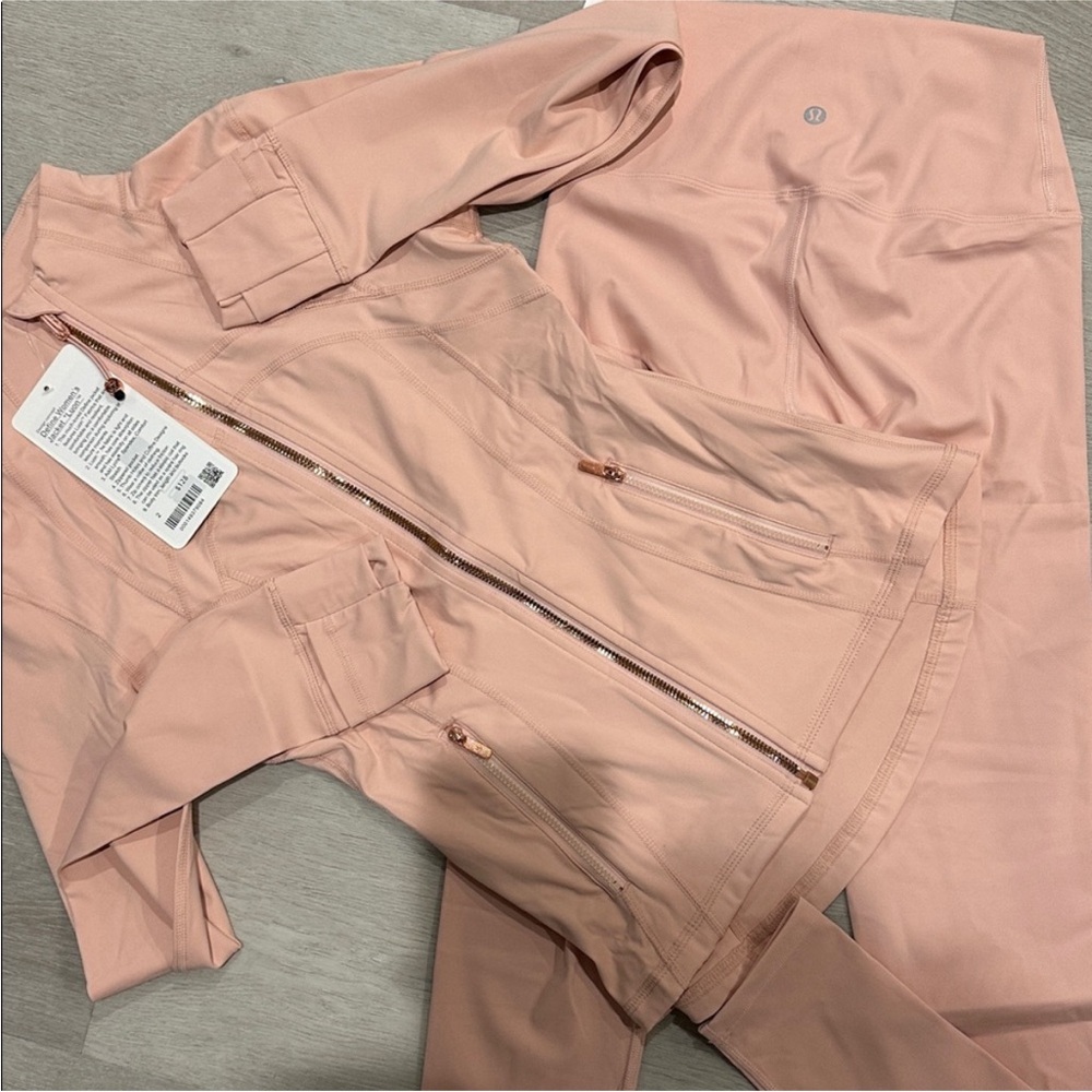 NWT Lululemon Define Track
Jacket Pink Zip-Up Jacket leggings set
